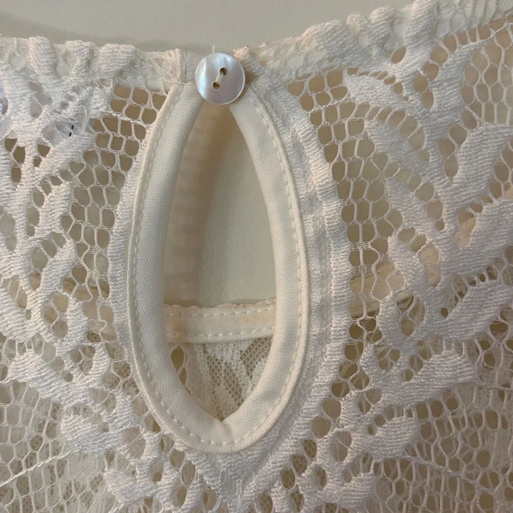 Stem Vine‎ Women’s Cream Lace Boho Feminine Top, size L - Picture 5 of 5